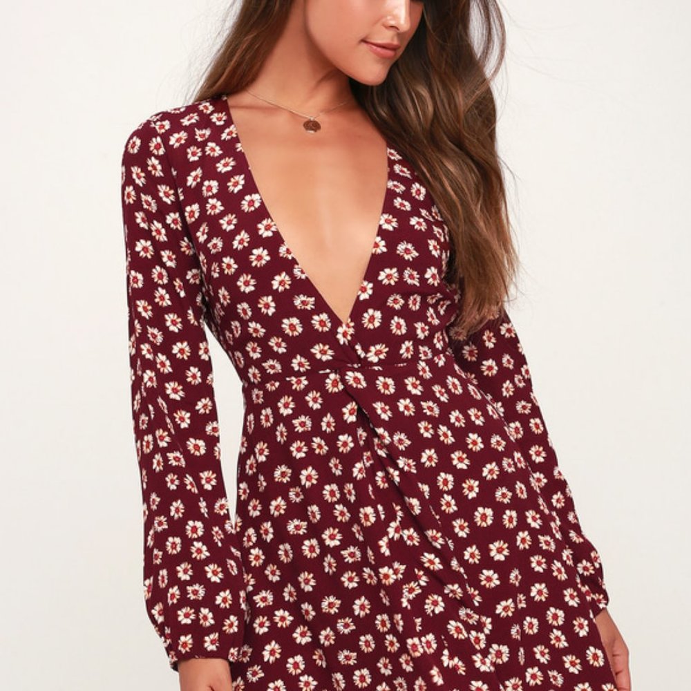 Lulu's Deep V Floral Print Long Sleeve Dress